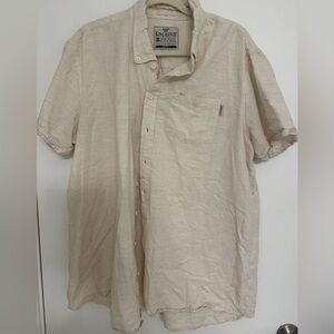 Short sleeve button down